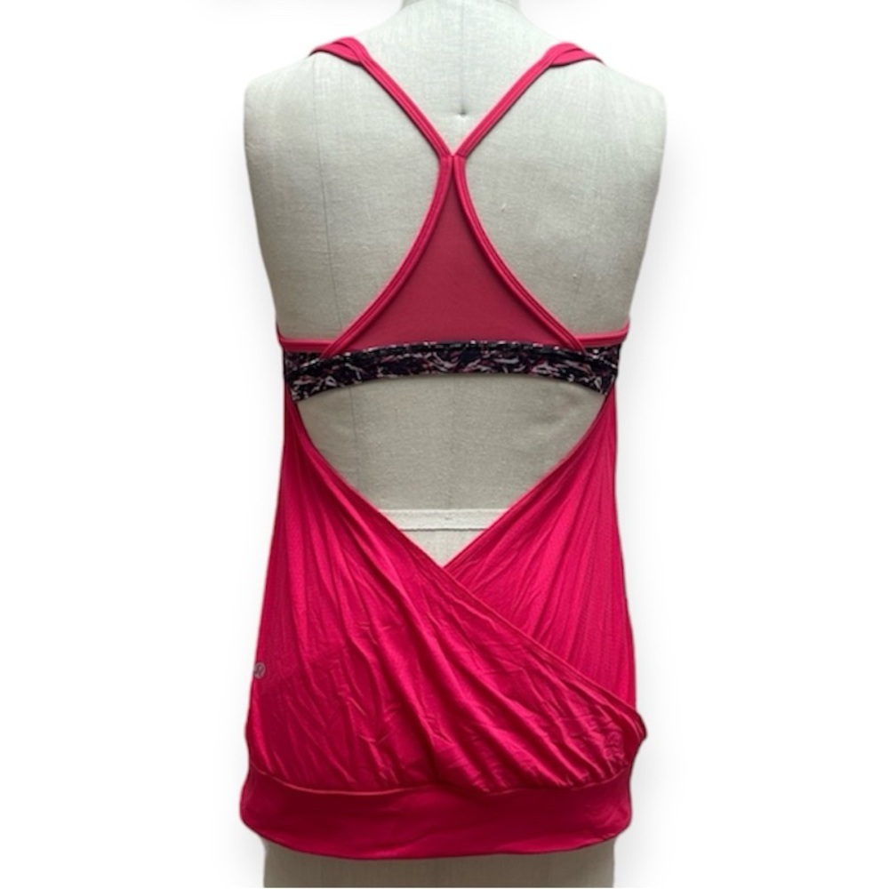 Lululemon Minimalist Tank Top Size 10 Mini Ripple Boom Juice Multi Pink